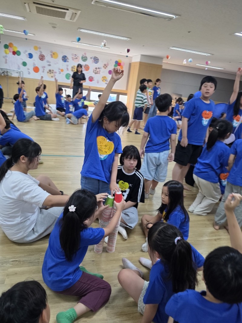 511e3b4200bac7ab380863fd759478c9_1787109123_0975.jpg